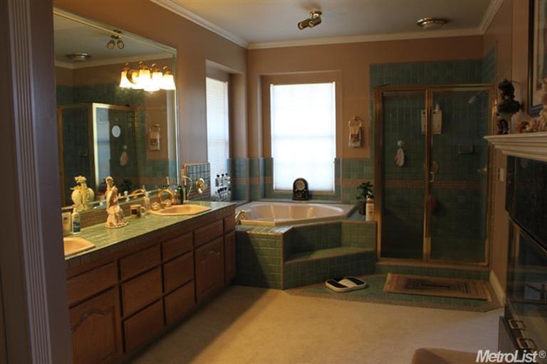 103 Hinkle Ct, Folsom, CA 95630 photo 10