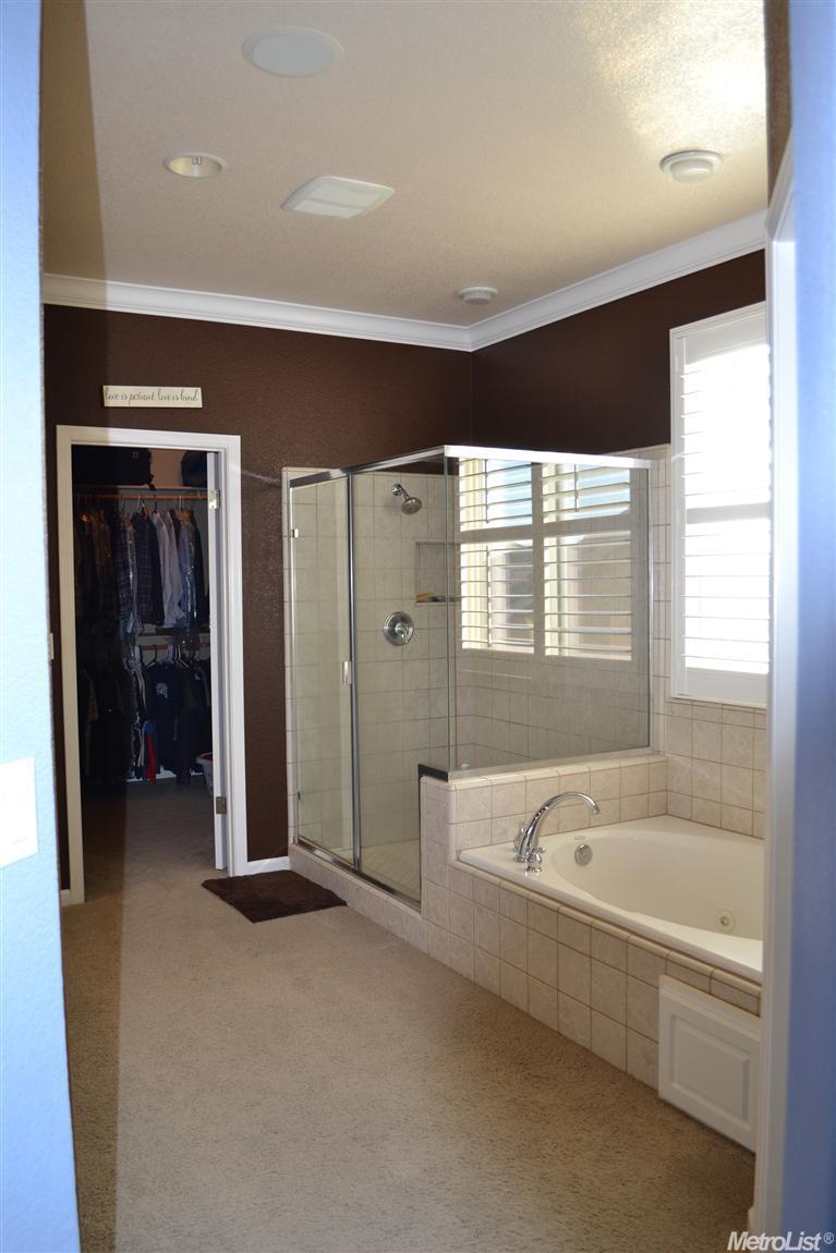 3759 Gresham Ln, Sacramento, CA 95835 photo 8