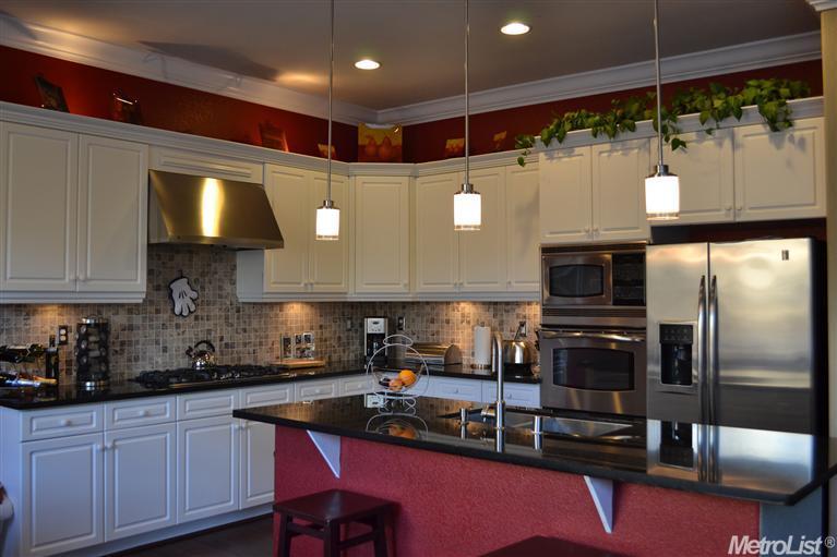 3759 Gresham Ln, Sacramento, CA 95835 photo 2