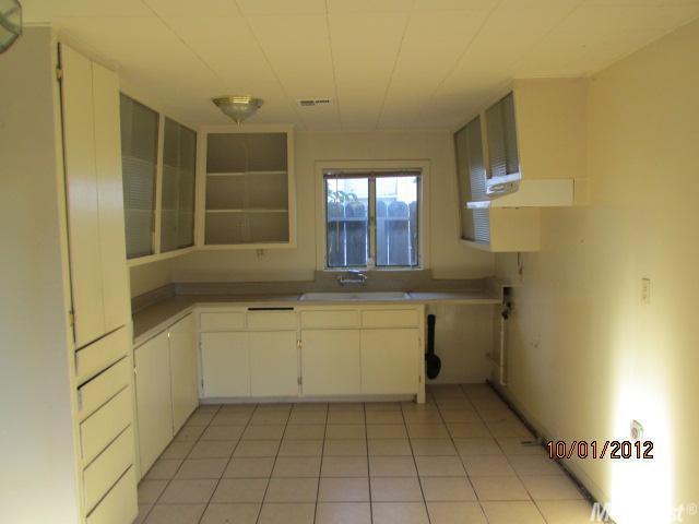 1515 Melrose Ave, Modesto, CA 95350 photo 4