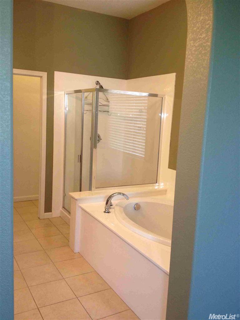 4142 Flint Ln, Tracy, CA 95377 photo 10