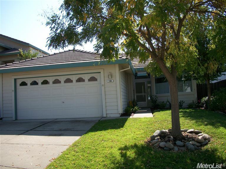 104 Mcnamee Dr, Folsom, CA 95630 photo 1