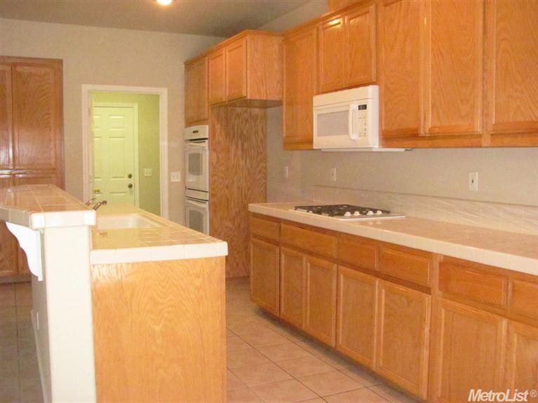 3500 Hillglen Ave, Modesto, CA 95355 photo 6