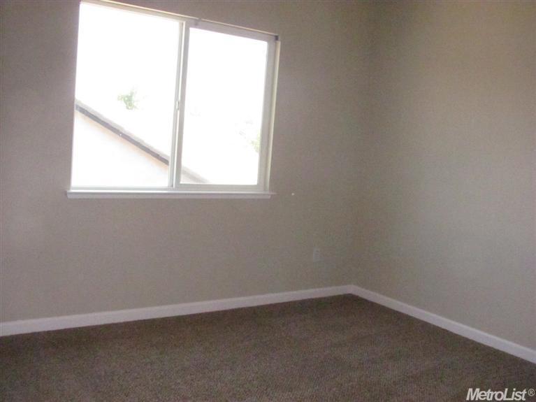 3500 Hillglen Ave, Modesto, CA 95355 photo 14