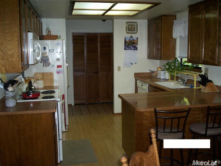 4001 Pine Bluff Ct, Placerville, CA 95667 photo 2