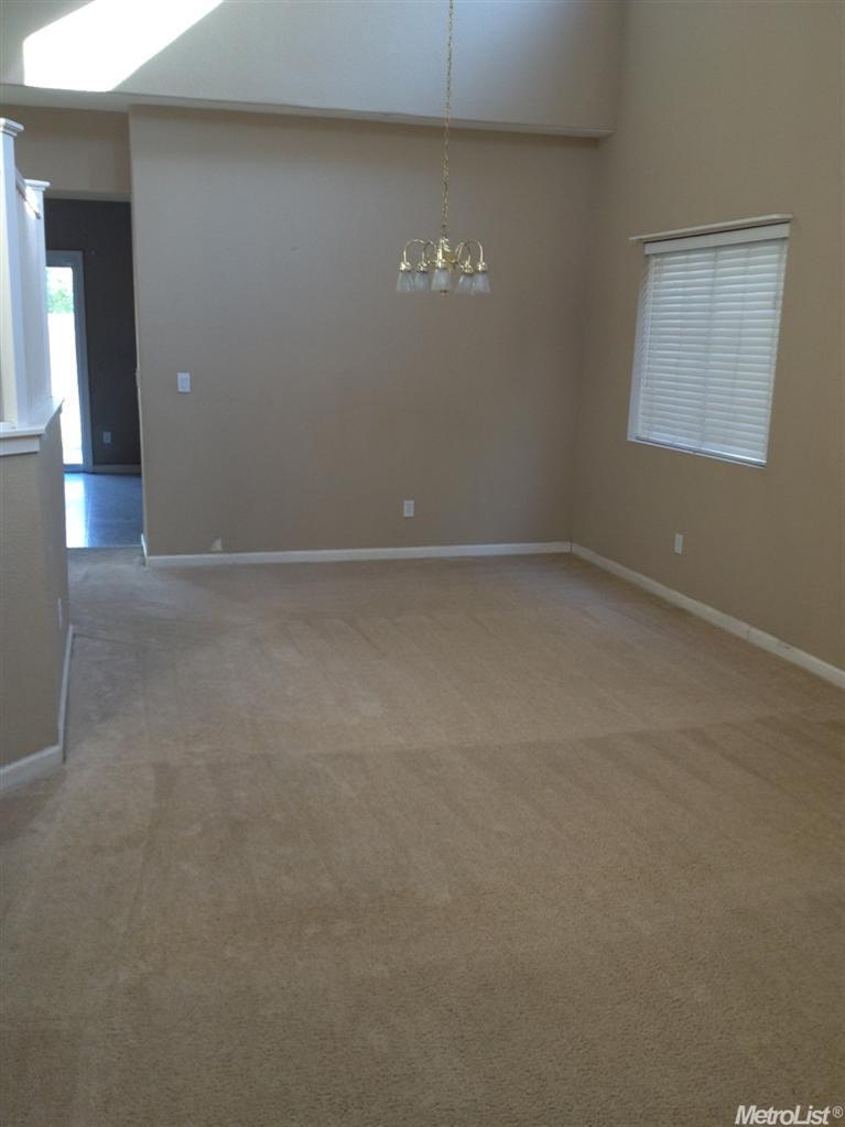 1943 Remembrance Ln, Tracy, CA 95377 photo 7
