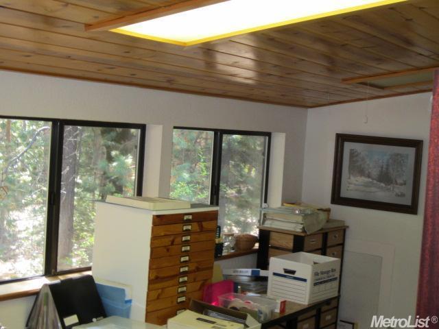 6321 Pine Needle Ln, Placerville, CA 95667 photo 9