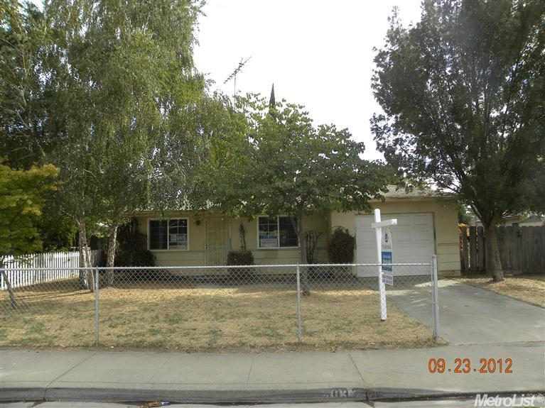 5032 Estates Dr, Modesto, CA 95357 photo 1