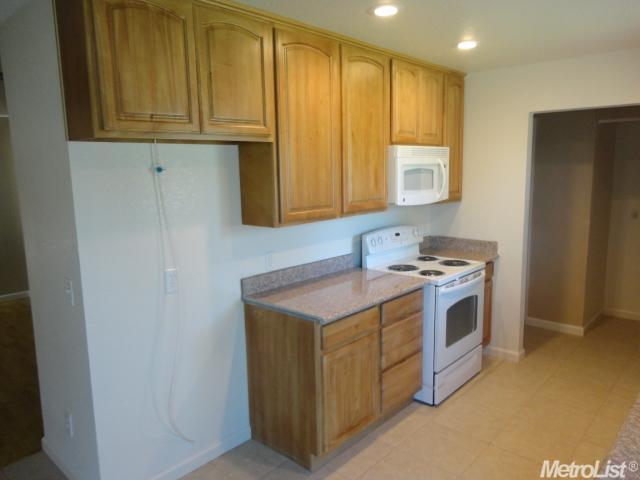 2305 Chuck Ct, Elverta, CA 95626 photo 5