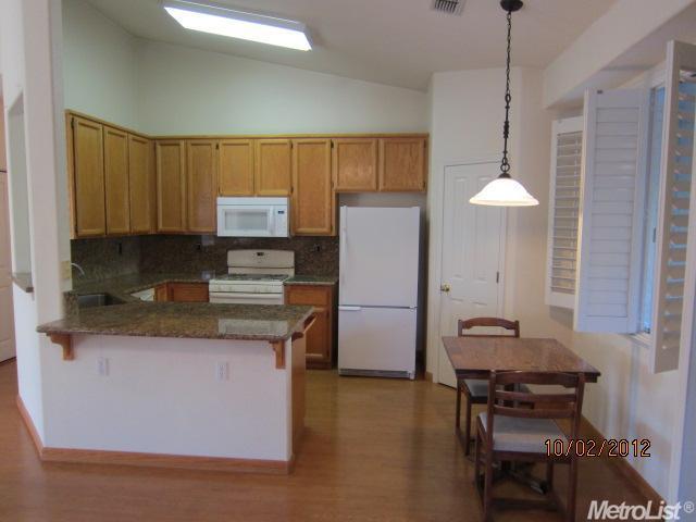 8341 Falcon View Dr, Antelope, CA 95843 photo 6
