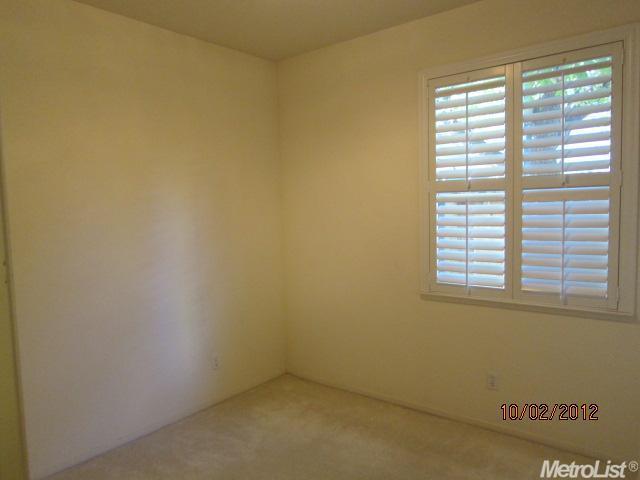 8341 Falcon View Dr, Antelope, CA 95843 photo 13