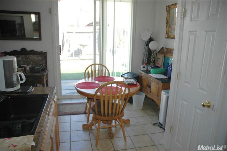 1987 Nehemiah Dr, Manteca, CA 95336 photo 6