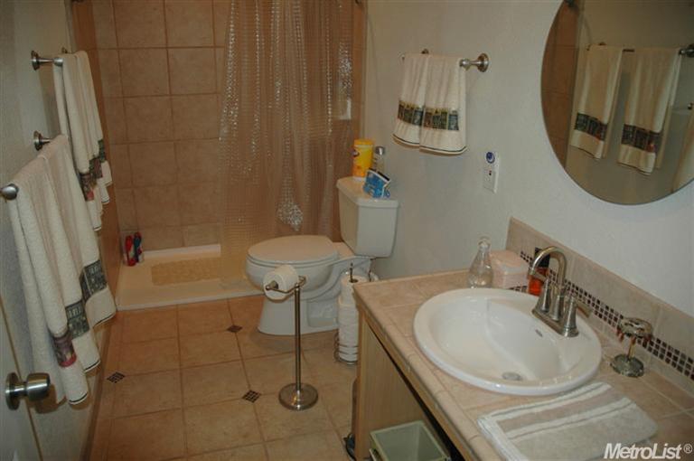 1987 Nehemiah Dr, Manteca, CA 95336 photo 11