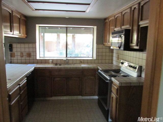 4100 Ristau Ct, Modesto, CA 95356 photo 3
