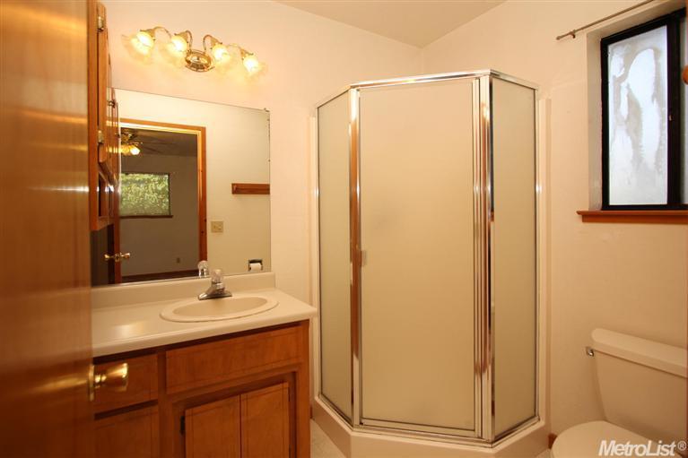 2002 Alexander Ln, Placerville, CA 95667 photo 17