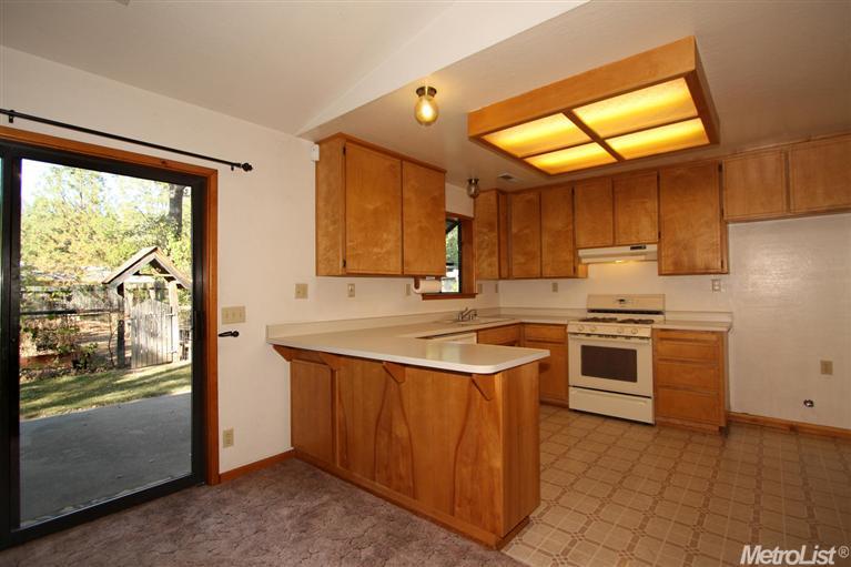 2002 Alexander Ln, Placerville, CA 95667 photo 9