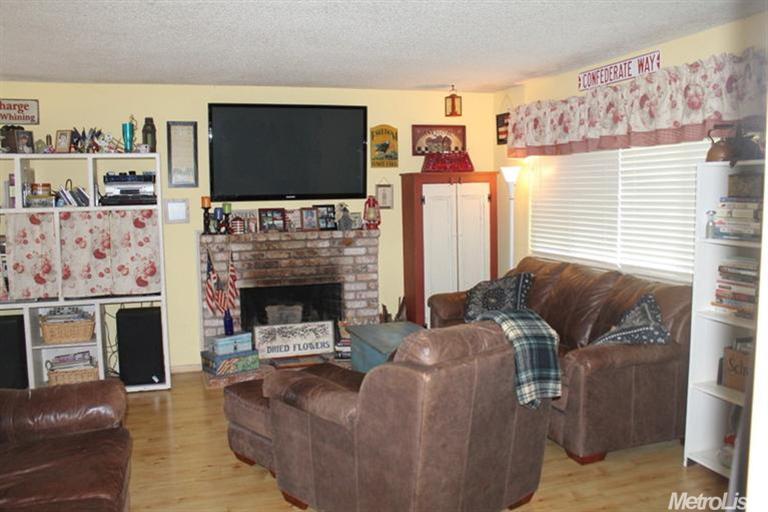 519 Sequoia Blvd, Tracy, CA 95376 photo 3