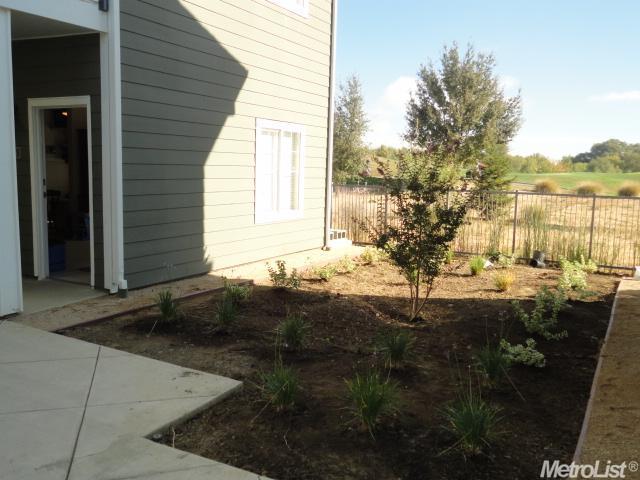 1818 Moore Blvd #128, Davis, CA 95618 photo 1