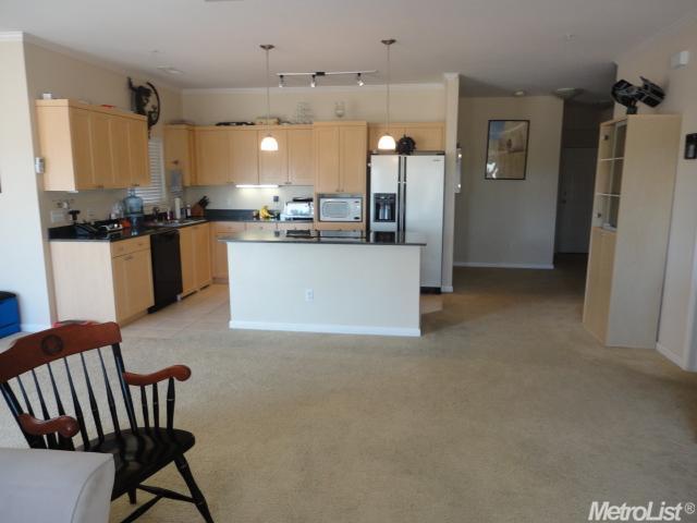 1818 Moore Blvd #128, Davis, CA 95618 photo 9