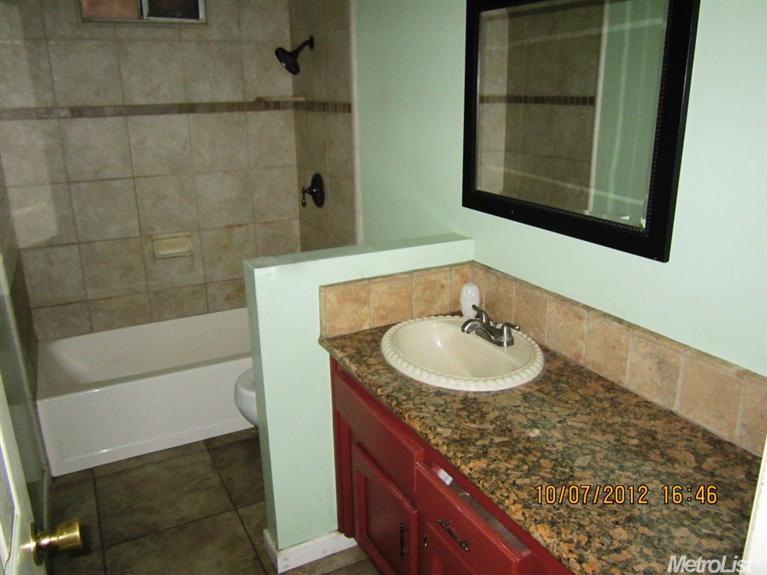 5224 8th St, Keyes, CA 95328 photo 6