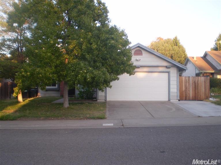 5356 Vichy Cir, Antelope, CA 95843 photo 1