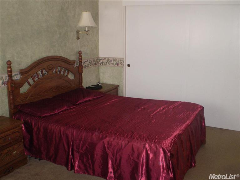 5356 Vichy Cir, Antelope, CA 95843 photo 6