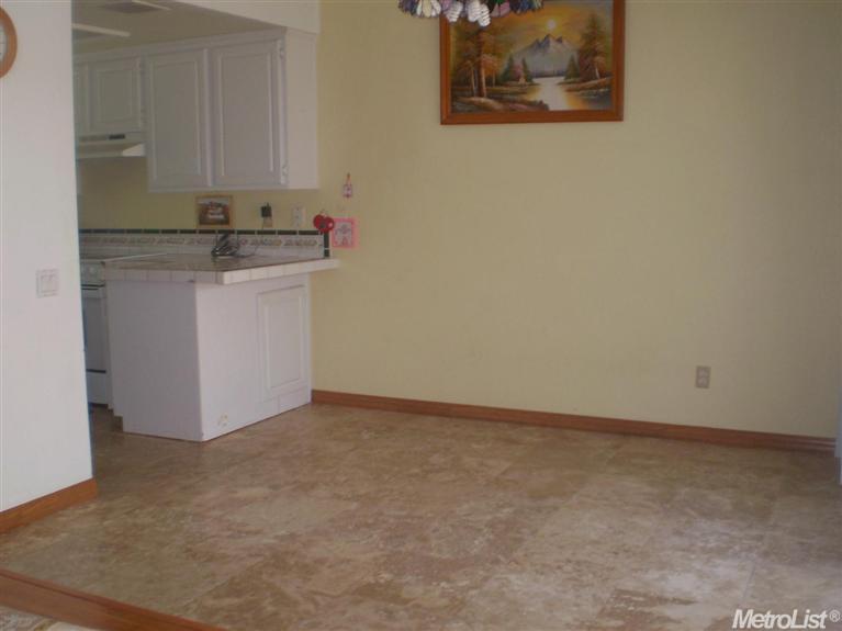 5356 Vichy Cir, Antelope, CA 95843 photo 3