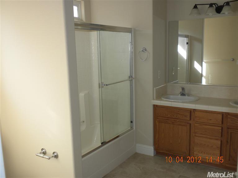 460 Springtime Ln, Red Bluff, CA 96080 photo 5