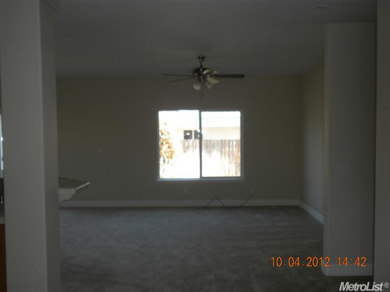 460 Springtime Ln, Red Bluff, CA 96080 photo 6