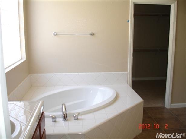 1202 Imperial Lily Dr, Patterson, CA 95363 photo 10