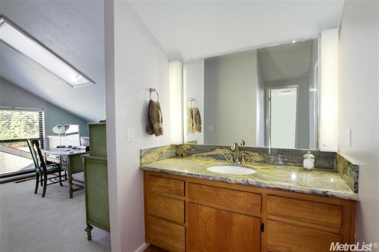 1111 Pamplona Ave, Davis, CA 95616 photo 15