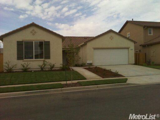 1509 Daisy Dr, Patterson, CA 95363 photo 1