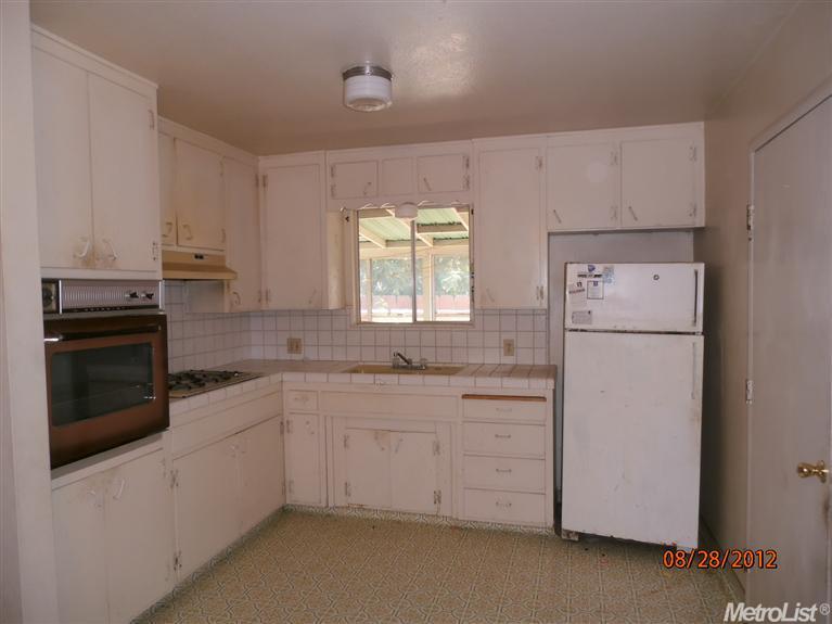 1948 S St, Newman, CA 95360 photo 2