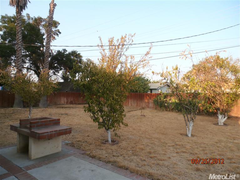 1948 S St, Newman, CA 95360 photo 13