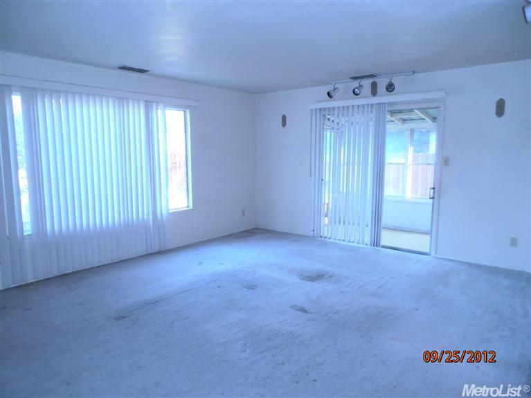 1948 S St, Newman, CA 95360 photo 3
