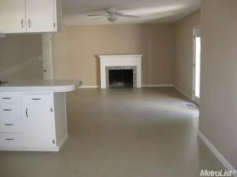 415 Shasta Dr, Lodi, CA 95242 photo 6