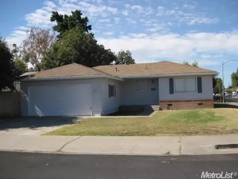 415 Shasta Dr, Lodi, CA 95242 photo 1