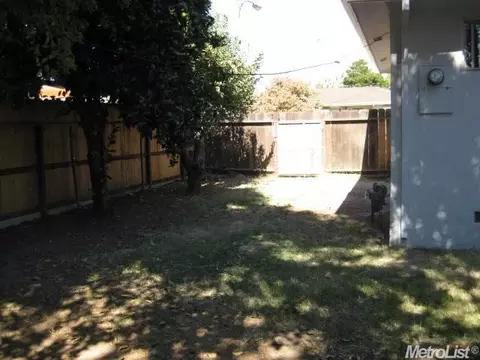 415 Shasta Dr, Lodi, CA 95242 photo 19