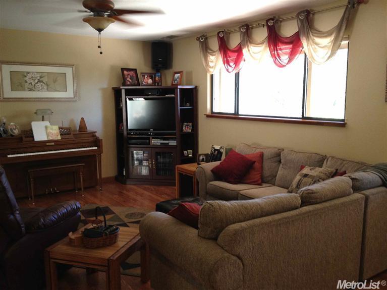 6235 Michel, Mountain Ranch, CA 95246 photo 5