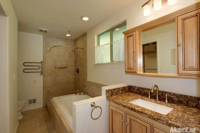 1821 Saint Ann Ct, Carmichael, CA 95608 photo 12