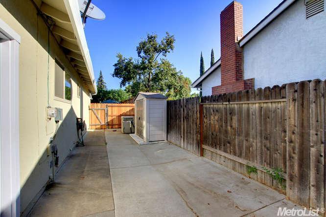 1821 Saint Ann Ct, Carmichael, CA 95608 photo 21
