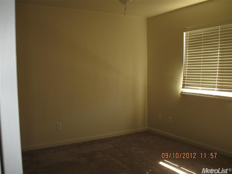 2307 3rd St, Hughson, CA 95326 photo 6