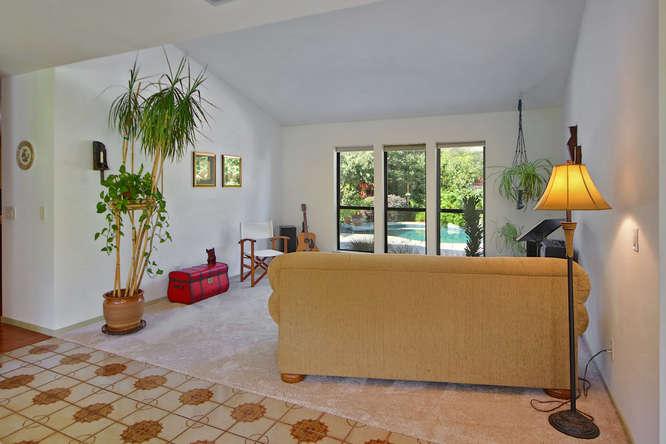7236 Willowbank Way, Carmichael, CA 95608 photo 9