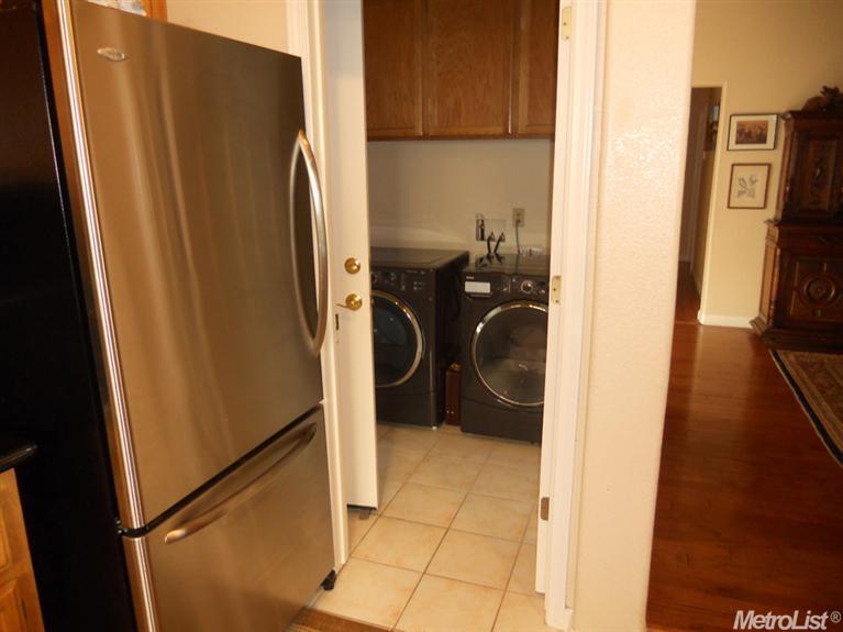 909 Mesquite Dr, Davis, CA 95618 photo 9