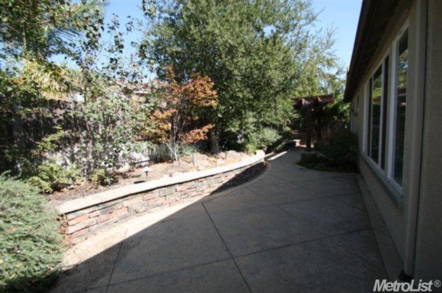 1627 Millbrook Dr, Lodi, CA 95242 photo 17