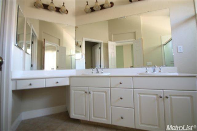 1627 Millbrook Dr, Lodi, CA 95242 photo 14