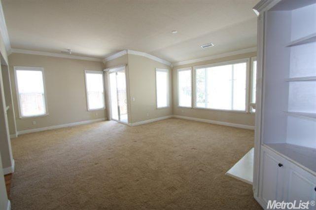 1627 Millbrook Dr, Lodi, CA 95242 photo 8