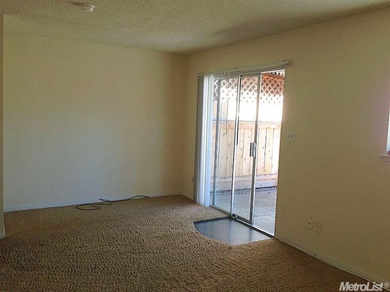 910 Sequoia Blvd, Tracy, CA 95376 photo 8