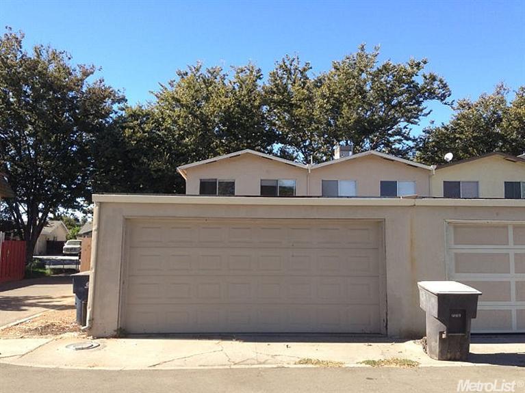 910 Sequoia Blvd, Tracy, CA 95376 photo 2