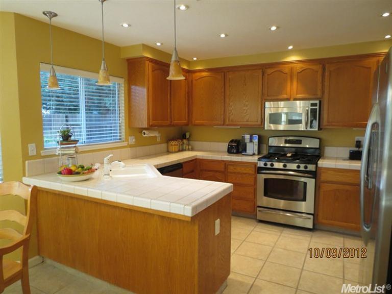 3908 Shawnee Dr, Modesto, CA 95356 photo 2